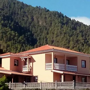 casa-valeria-santa-cruz-de-la-palma-isla-de-la-palma.in-canary-islands.com/
